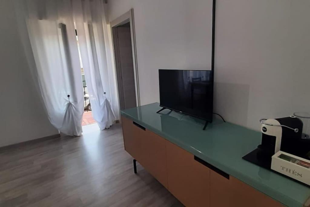 Appartamento Como- กรานดาเต ภายนอก รูปภาพ